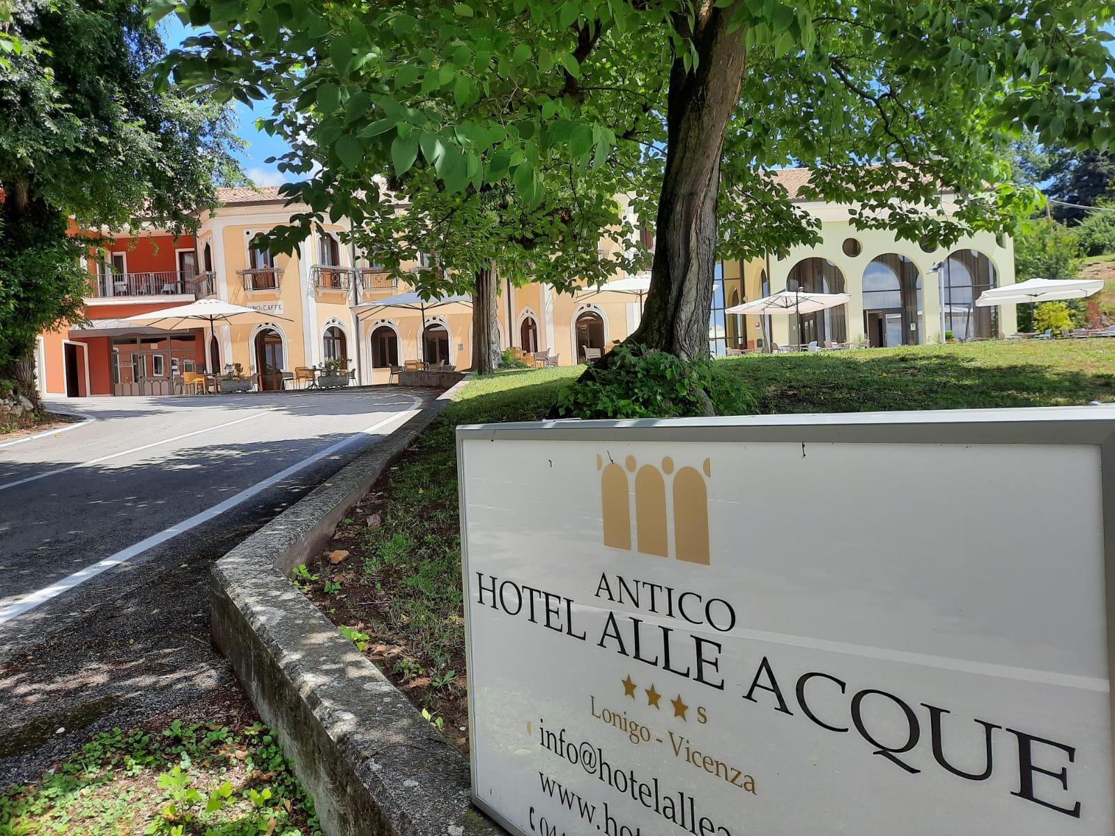 Hotel Alle Acque Lonigo Exterior photo